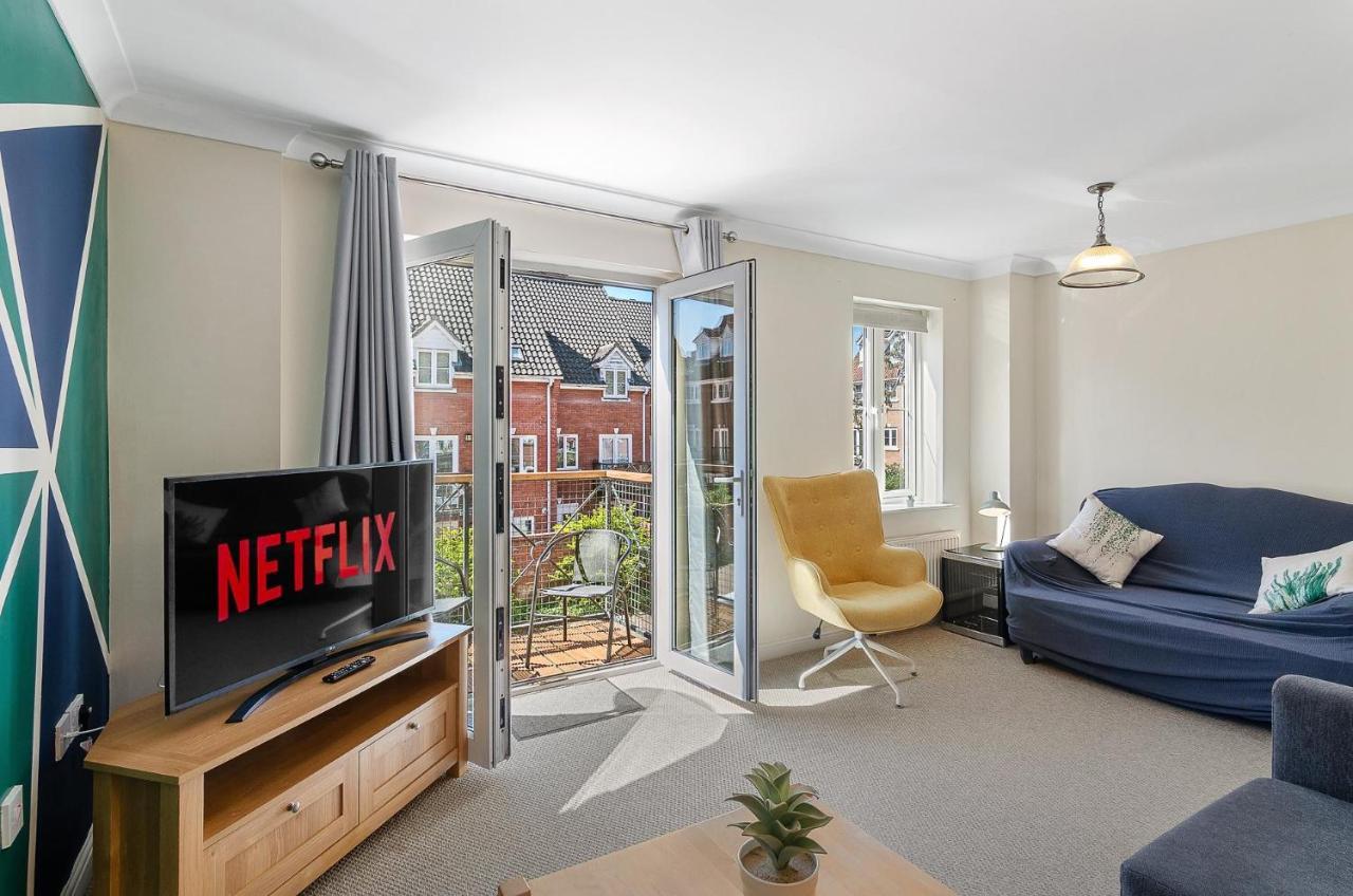 4Br Townhouse Wbalcony Free Parking Fast Wi-Fi Villa NWI Kültér fotó